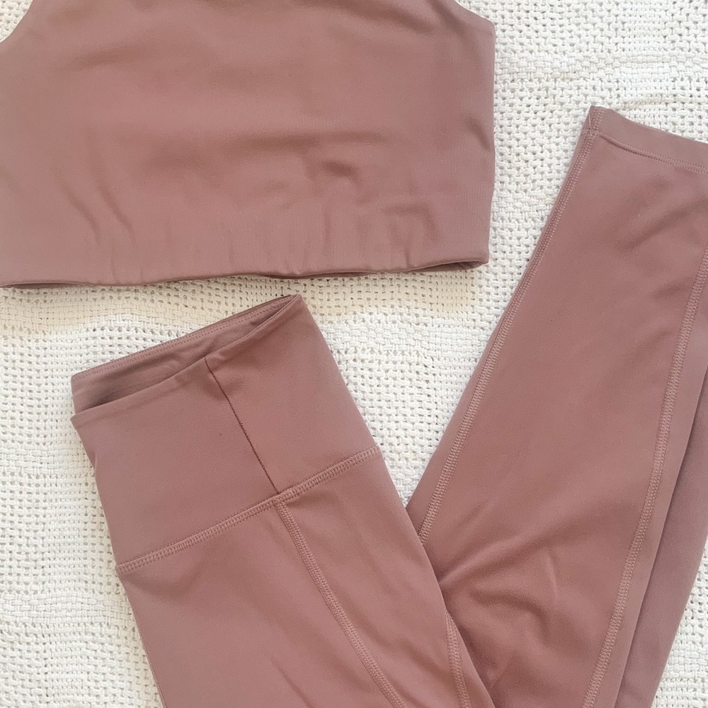 Girlfriend Collective Mauve Leggings and sports bra set Small
